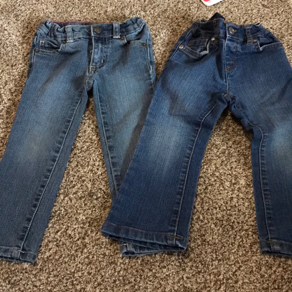 Two pairs girls jeans!